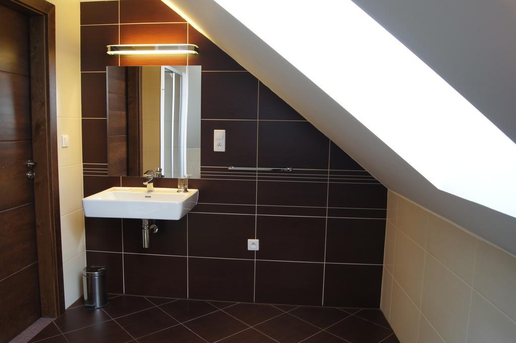Pension Inspirace A Wellness Self Check-In Kolín Room photo